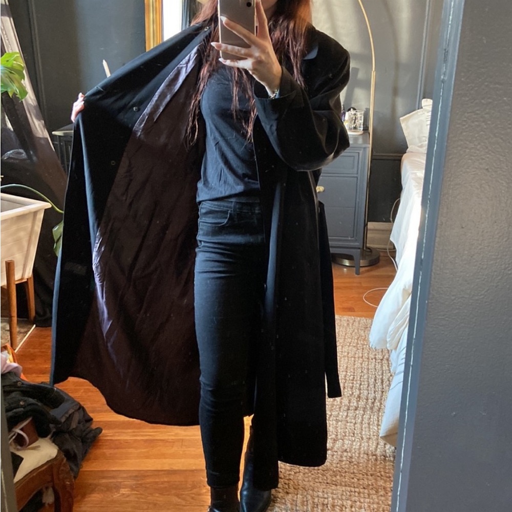 ISO this coat!